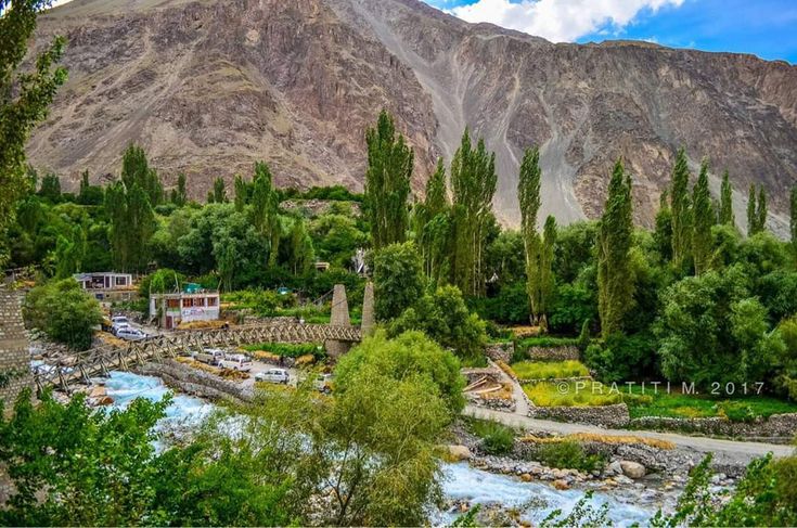 leh ladakh rental bike tour