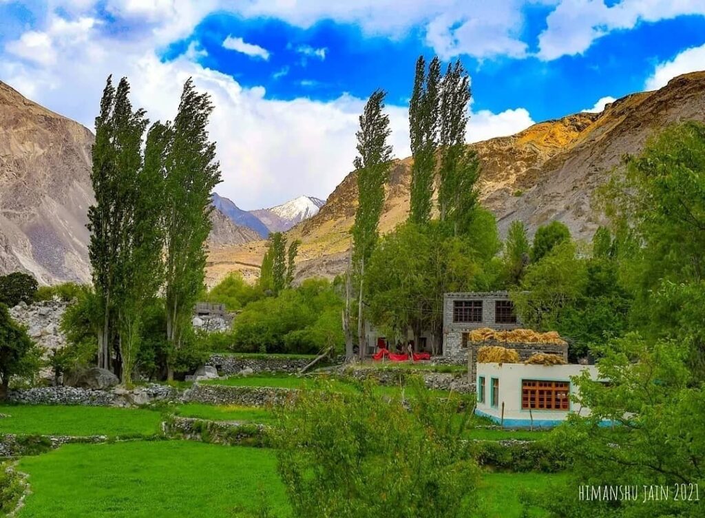 leh ladakh tour with turtuk